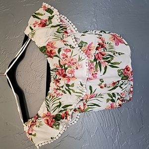 NWOT Juniors Floral Cropped Top | Stretch Hem | Size Small